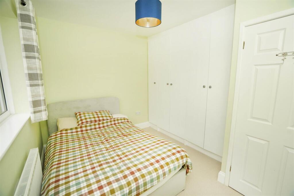 House in Bolton, Horwich - More