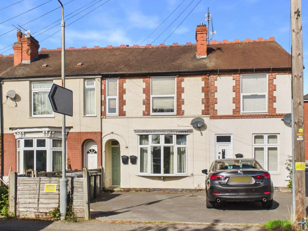 3-bed flat on Midland Road, Carlton, Nottingham, £220,000