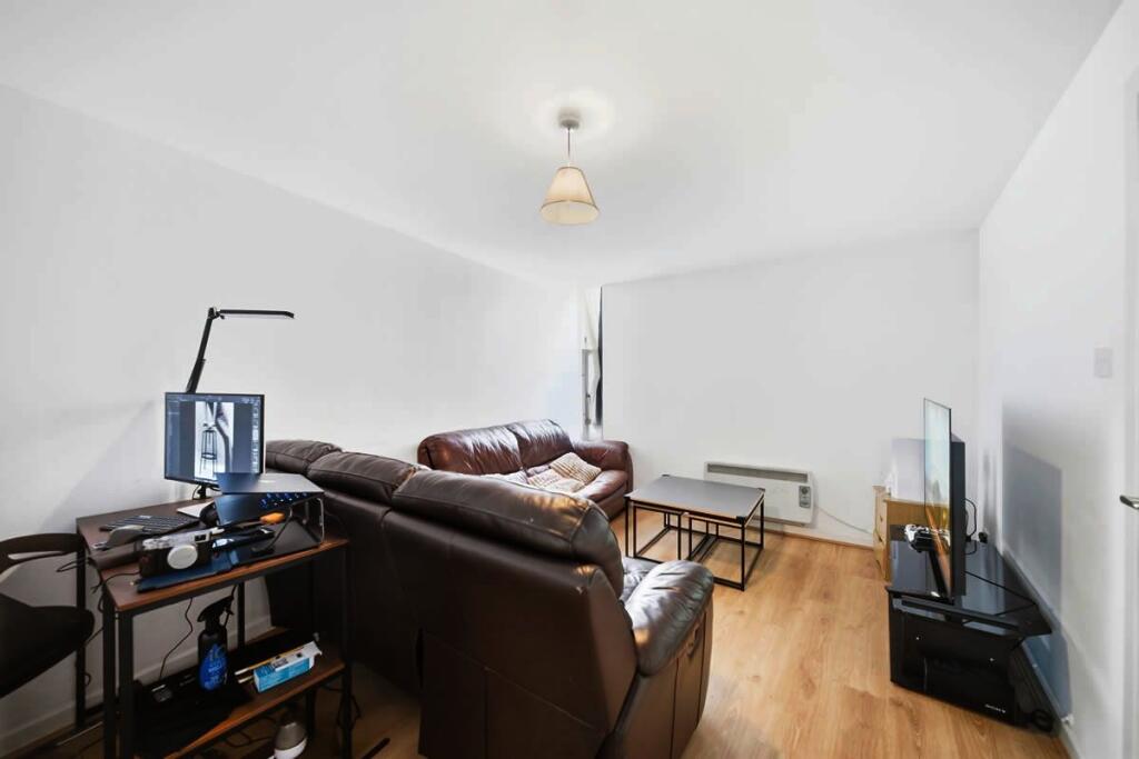 Apartment in Aberdeen - View 4