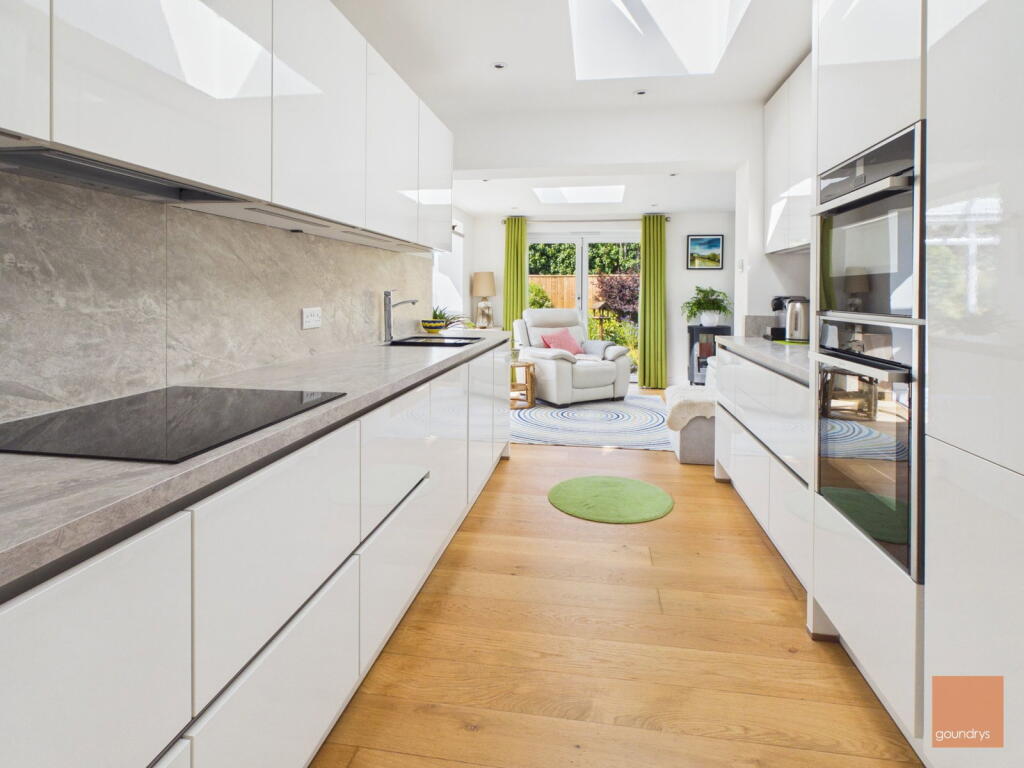 House in Truro - View 5