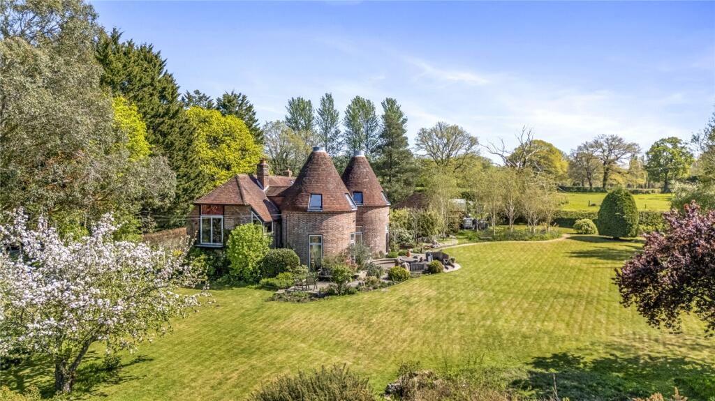 Main image of property: Etchingwood Lane, Framfield, Uckfield, East Sussex, TN22