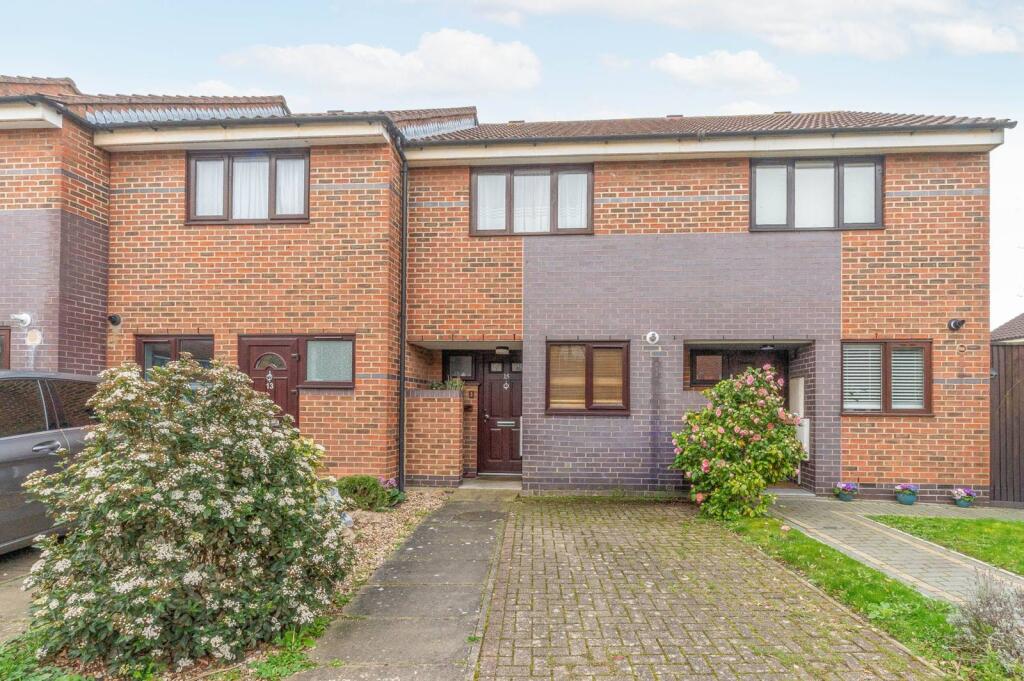 Main image of property: Canal Walk, Croydon, CR0