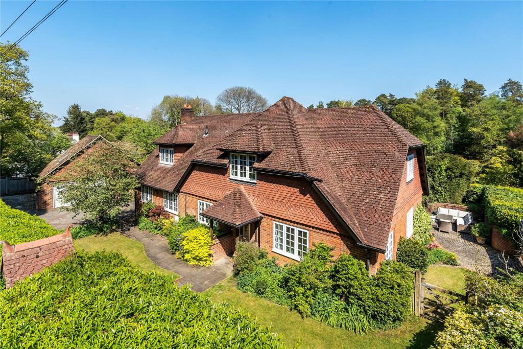 Churt Road, Hindhead, Surrey, GU26, Surrey