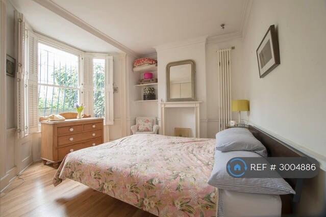 Apartment in London - View 4
