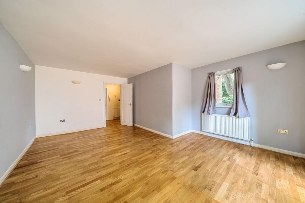 Apartment in London, Archway - View 4