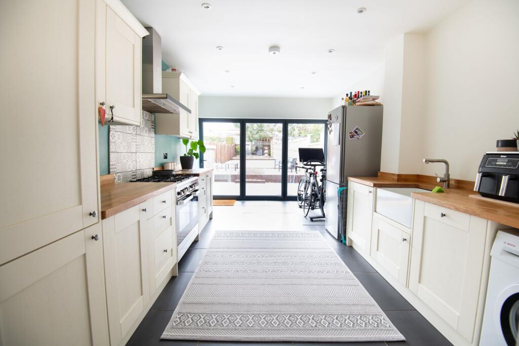 House in Northampton - View 3