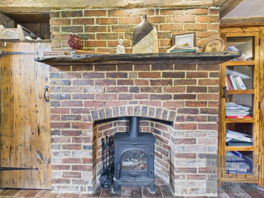House in Tonbridge - View 5