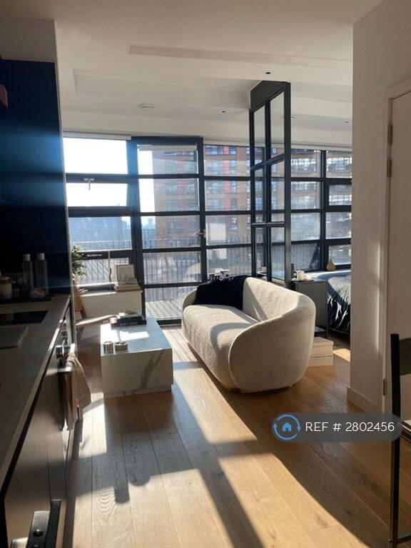 Main image of property: Defoe House, London City Island, E14