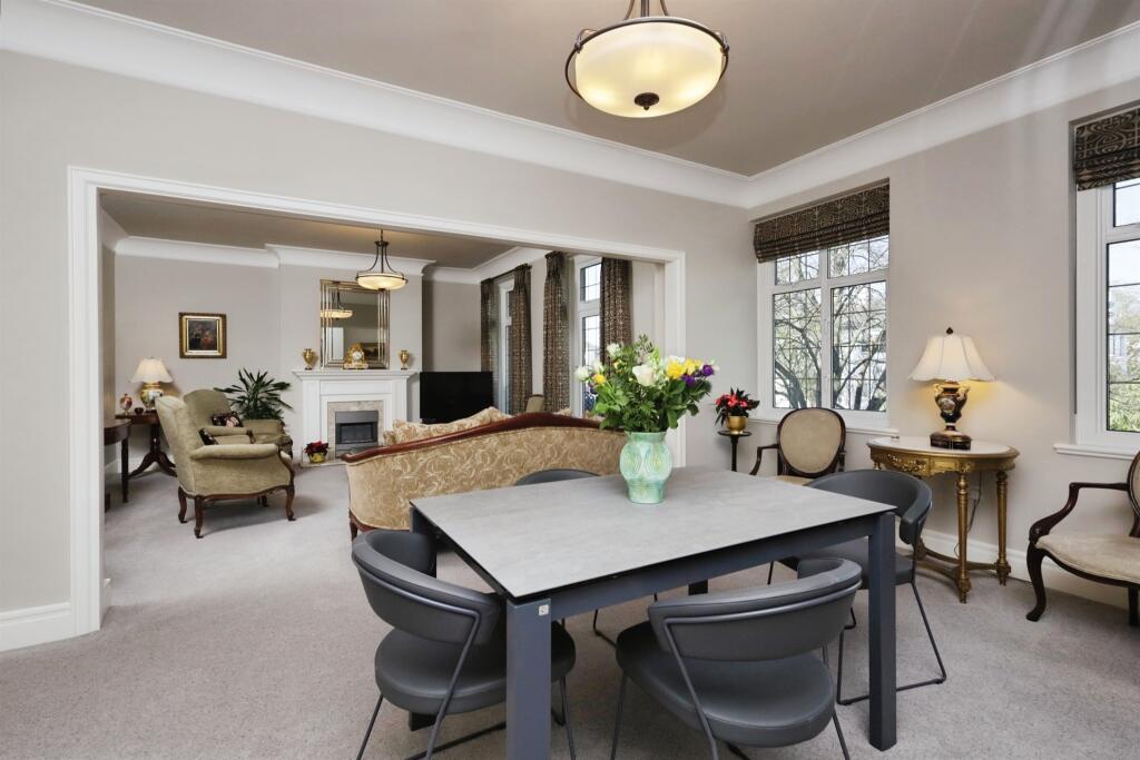 Devonshire Place, Eastbourne photo 3