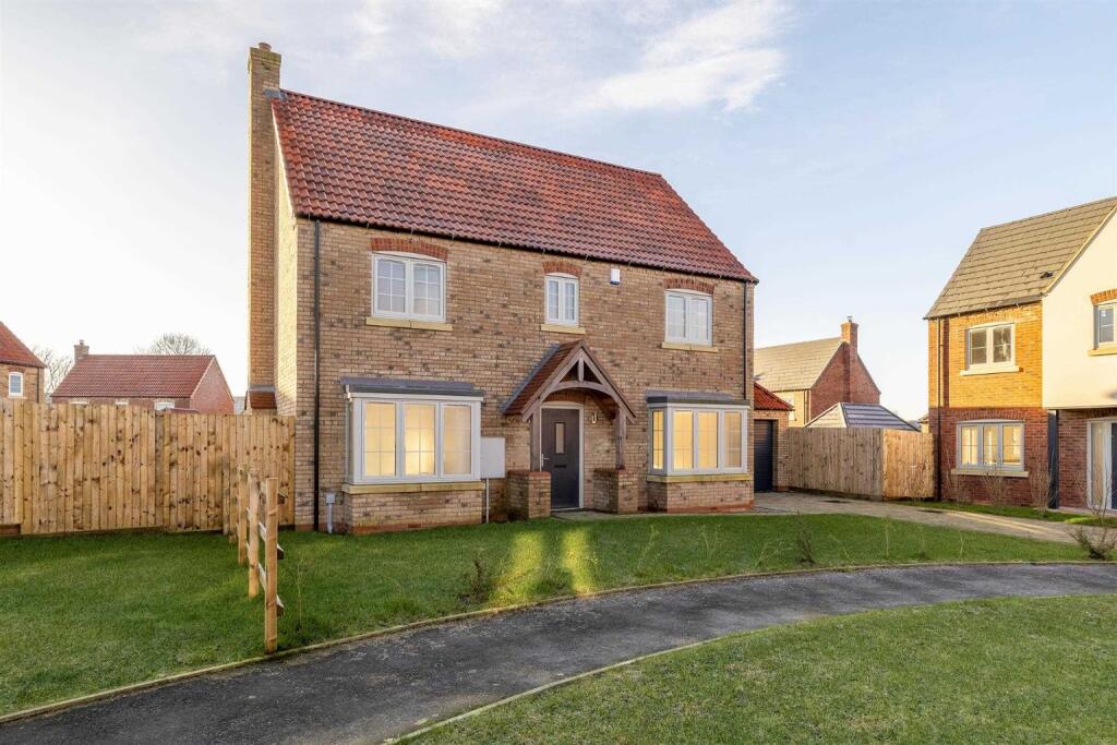 Station Drive, Wragby, Market Rasen, Lincolnshire, LN8 photo 2