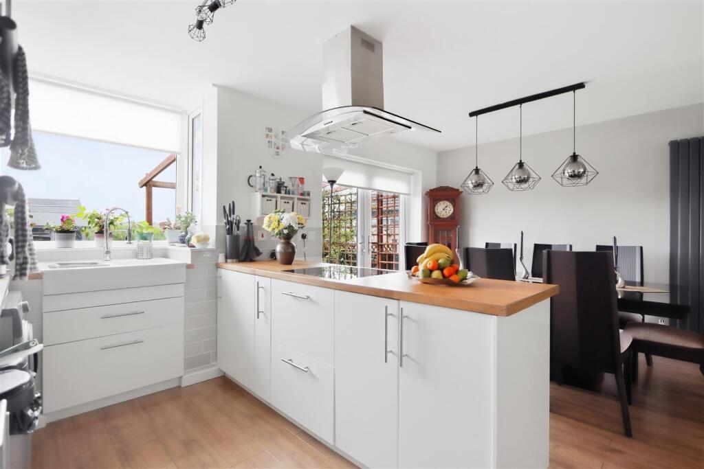 House in Sheffield - View 2
