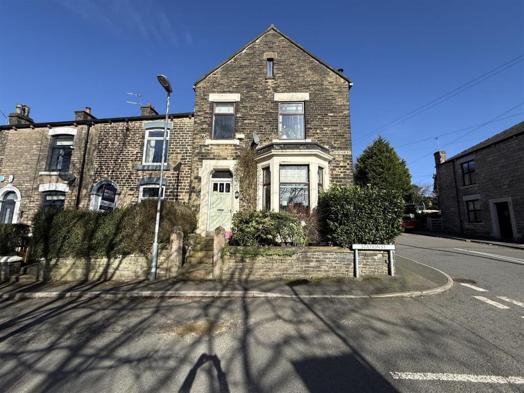 Main image of property: Station Street, Springhead, Oldham