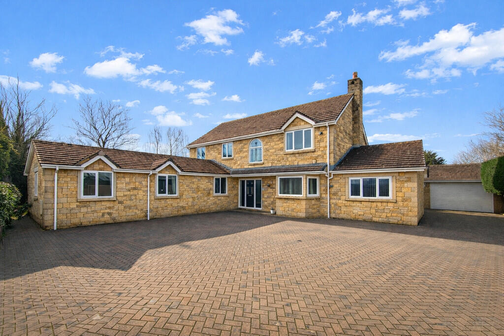 Main image of property: Goose Green, Yate