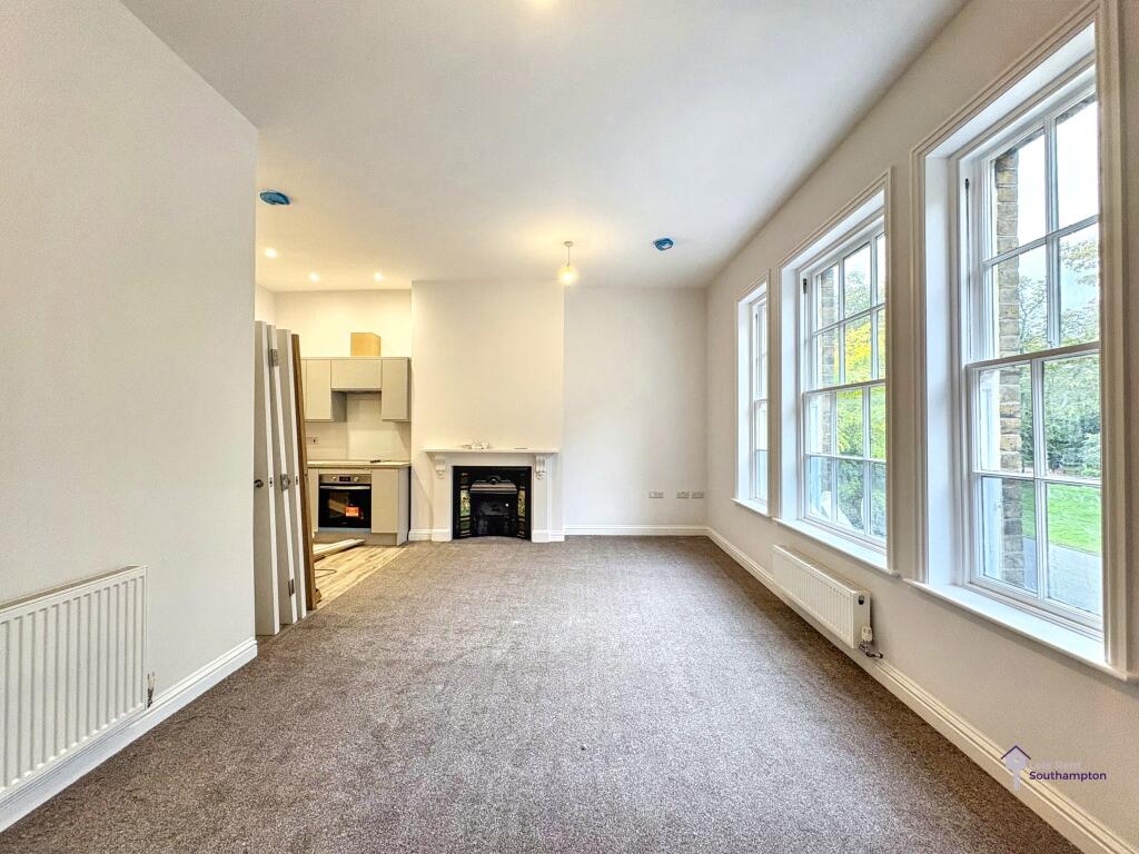 Main image of property: Cherry Tree House, 21 The Avenue, SO17 1XL