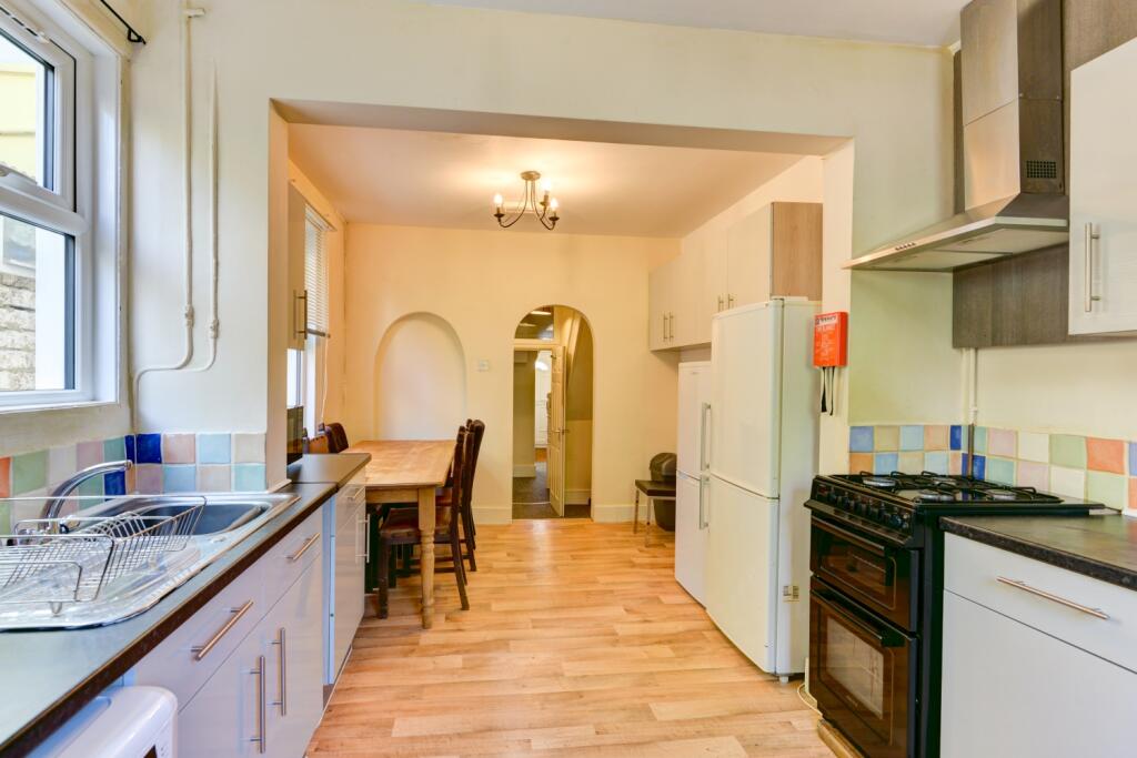 House in Brighton - View 4