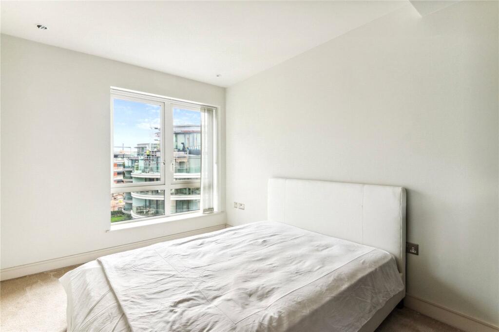 Apartment in London - More