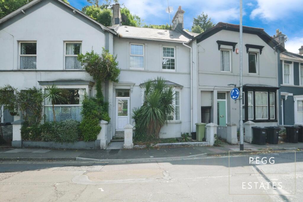 4-bed terraced on Lymington Road, Torquay, £210,000
