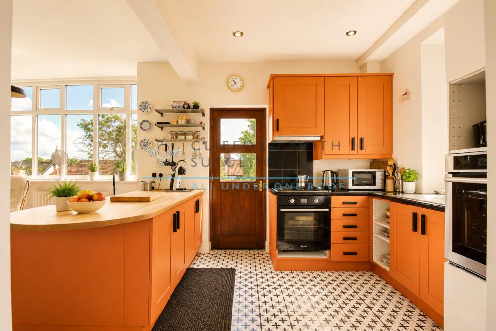 House in Burnley, Lancashire - View 5