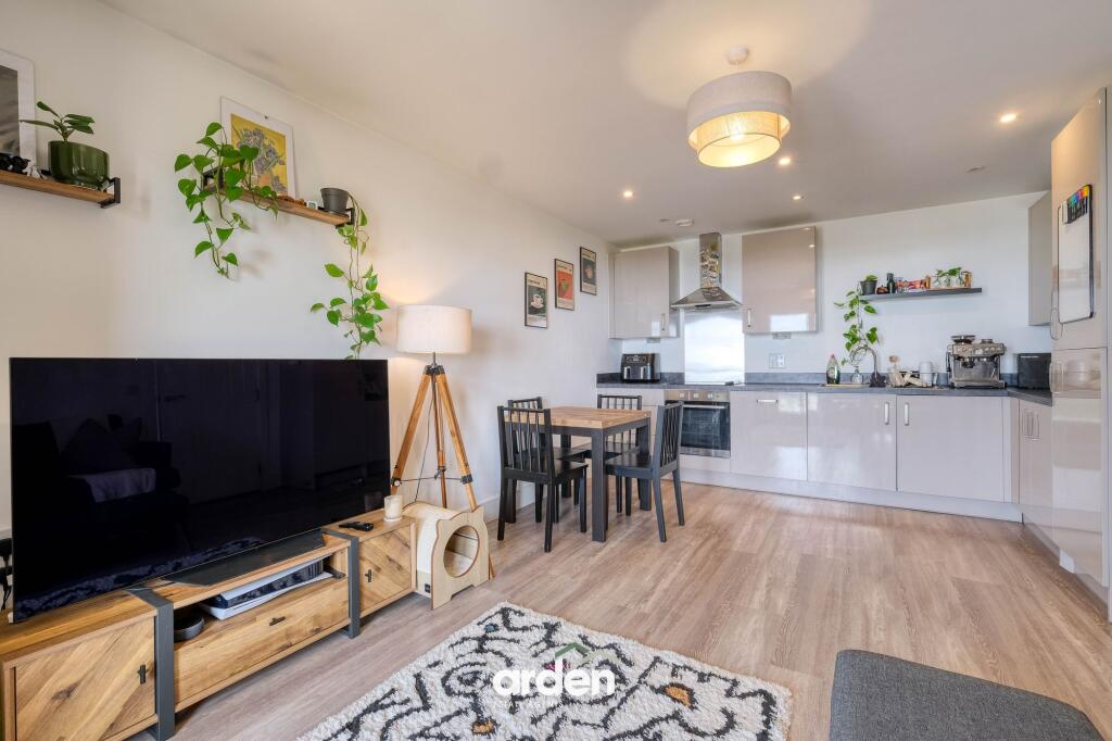 Cooper Avenue, Birmingham, B31 photo 2