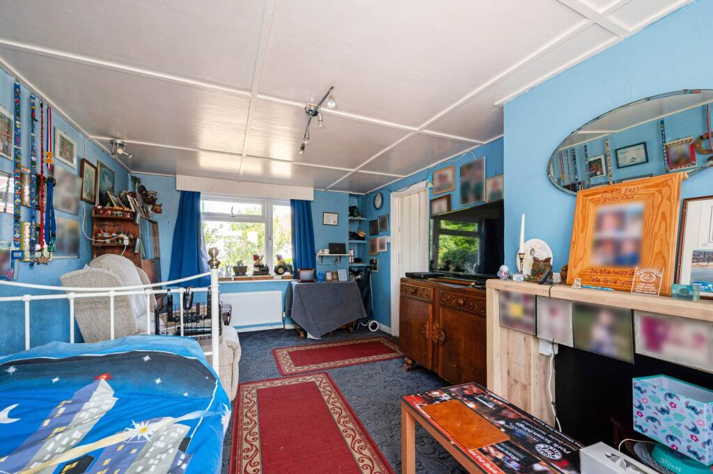 House in Chichester, East Wittering - View 5