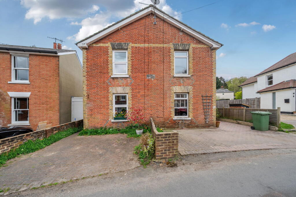 Main image of property: Woodside Road, Tunbridge Wells