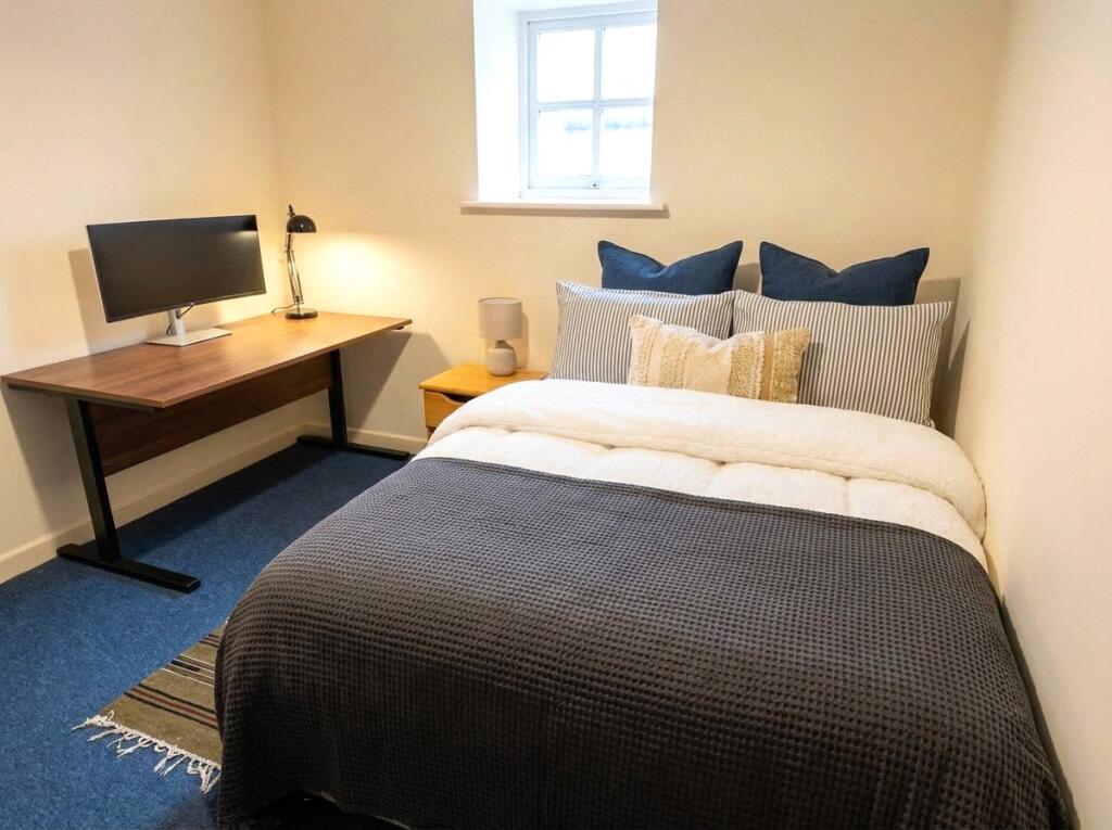 Apartment in Bristol - View 4