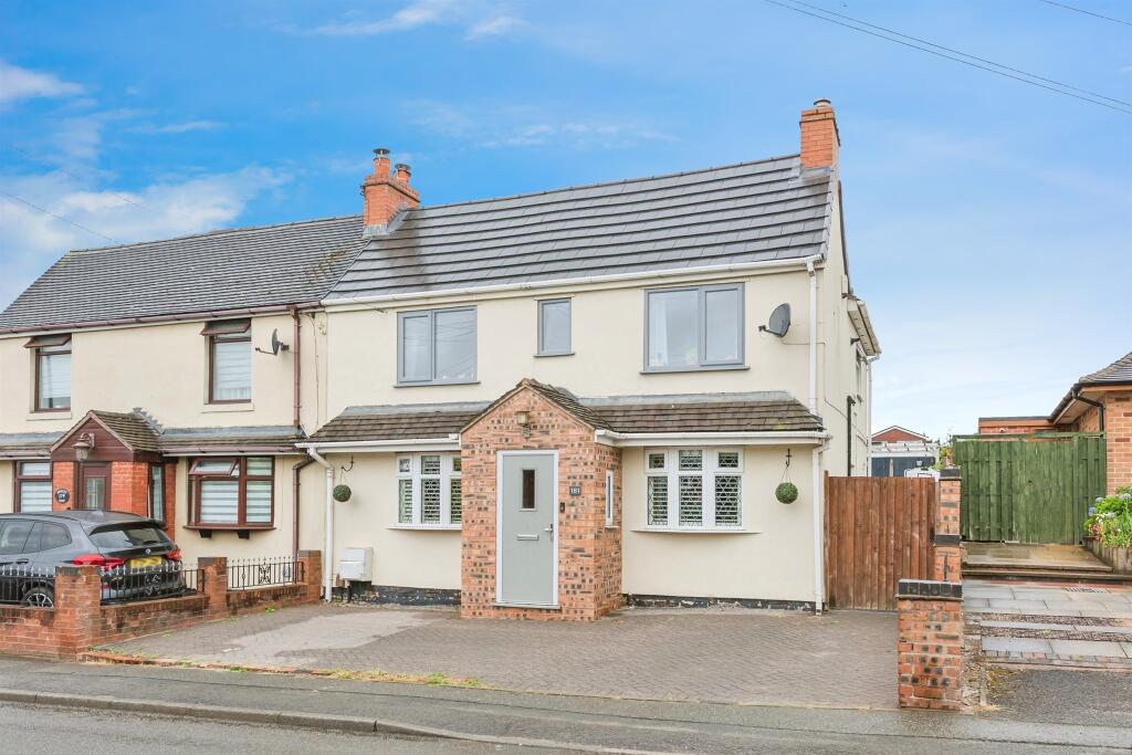 4-bed semi-detached on Rugeley Road, Chase Terrace, Burntwood, £325,000