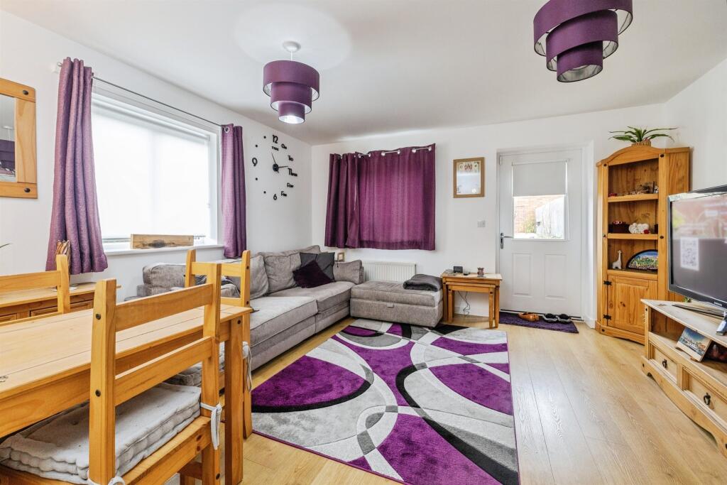 Yarrow Way, Witham St. Hughs, LINCOLN photo 4