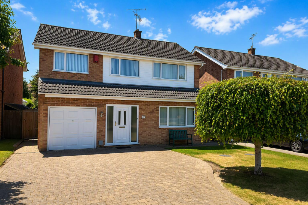 Main image of property: Kirklington Road, Southwell