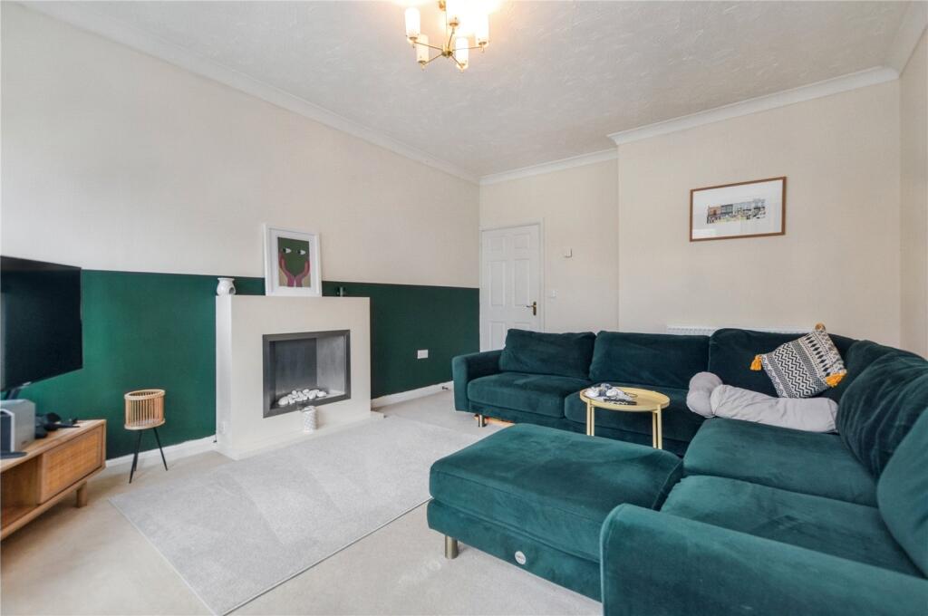 House in Leeds - View 2