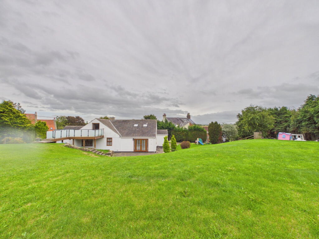 House in Stockton-on-Tees, Bradbury and the Isle - View 2