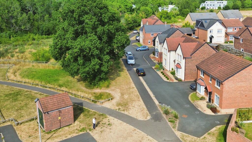 House in Shifnal, Shropshire - View 2