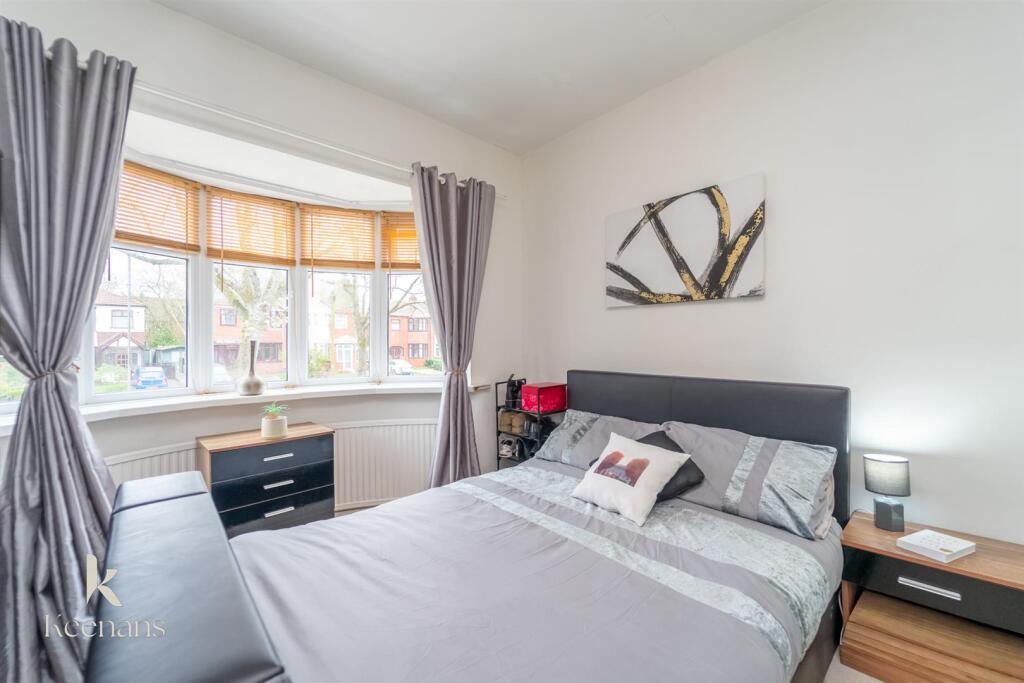 House in Bolton, Darcy Lever - More