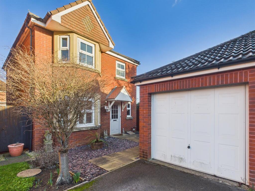 Main image of property: Windfall Way, Elmbridge, Gloucester