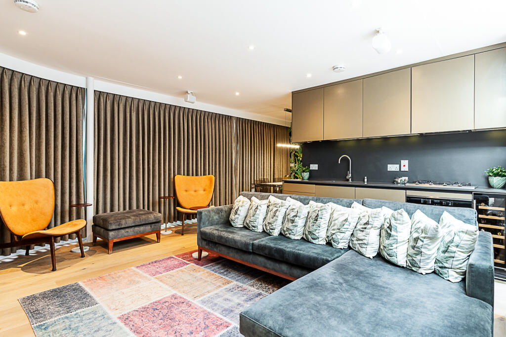 3 bedroom flat for rent