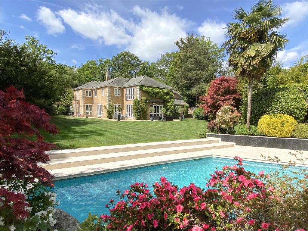 Albury Road, Burwood Park, KT12, Burwood Park