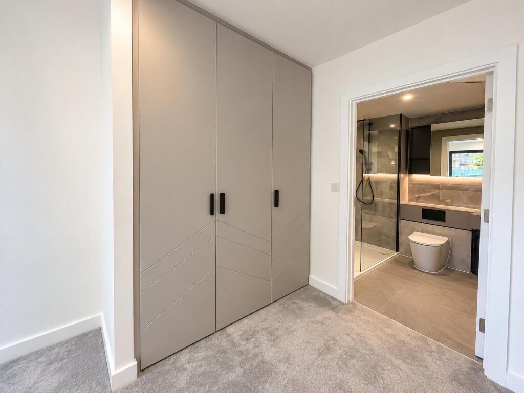 Apartment in London - More