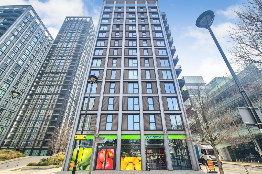 Main image of property: Welcome Southern Co-Op, 3 Fell Road, Queen's Quarter, Croydon, CR0 0LN