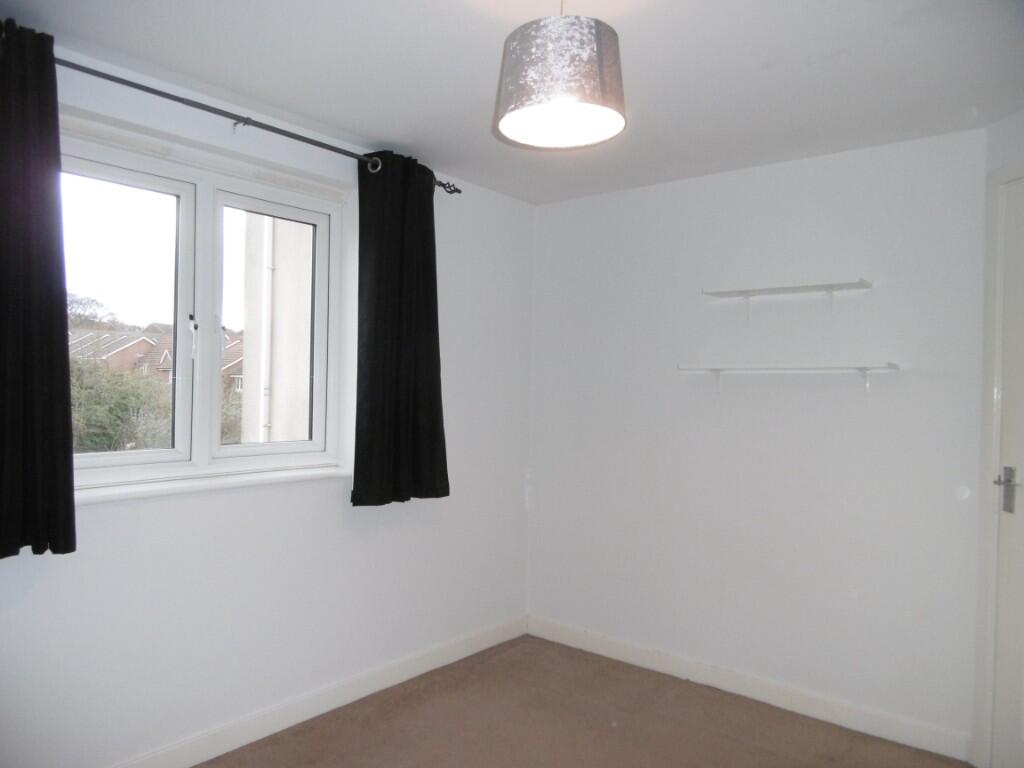 9 Aston House, Horse Chestnut Close, Chesterfield, Derbyshire, S40 2FF photo 4