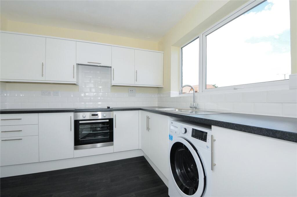 Main image of property: Chobham Road, Sunningdale, Berkshire, SL5