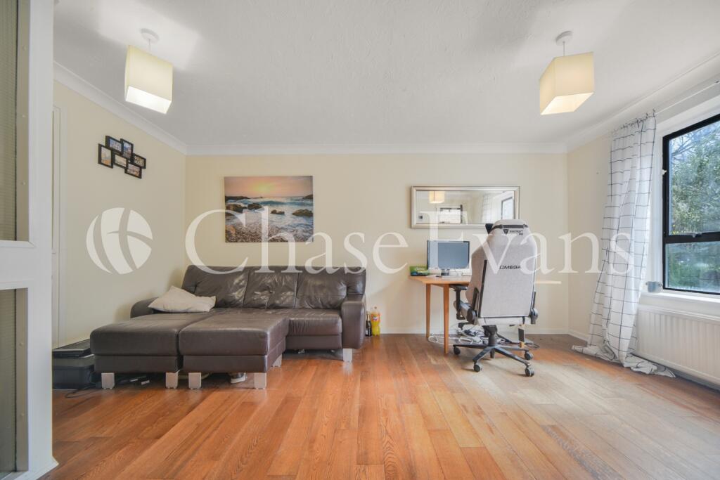 Apartment in London - View 2