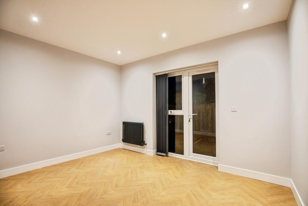 Main image of property: Flat 2 Limes Grove SE13
