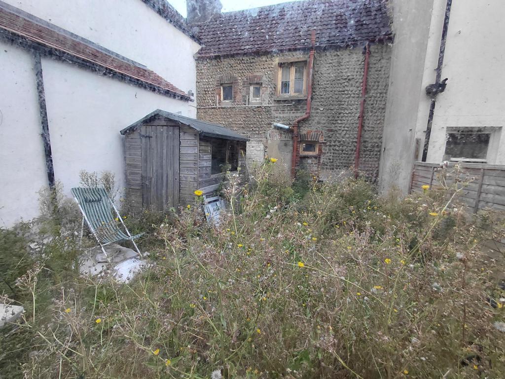 Photo 13
