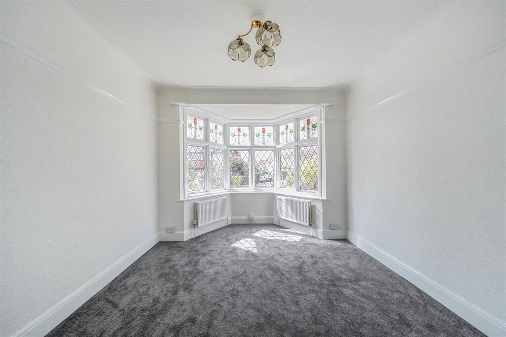 House in Harrow - View 4