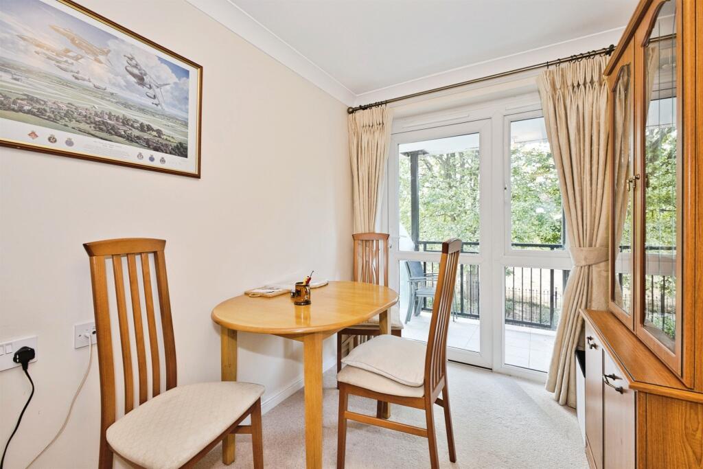 Apartment in Bath - View 5