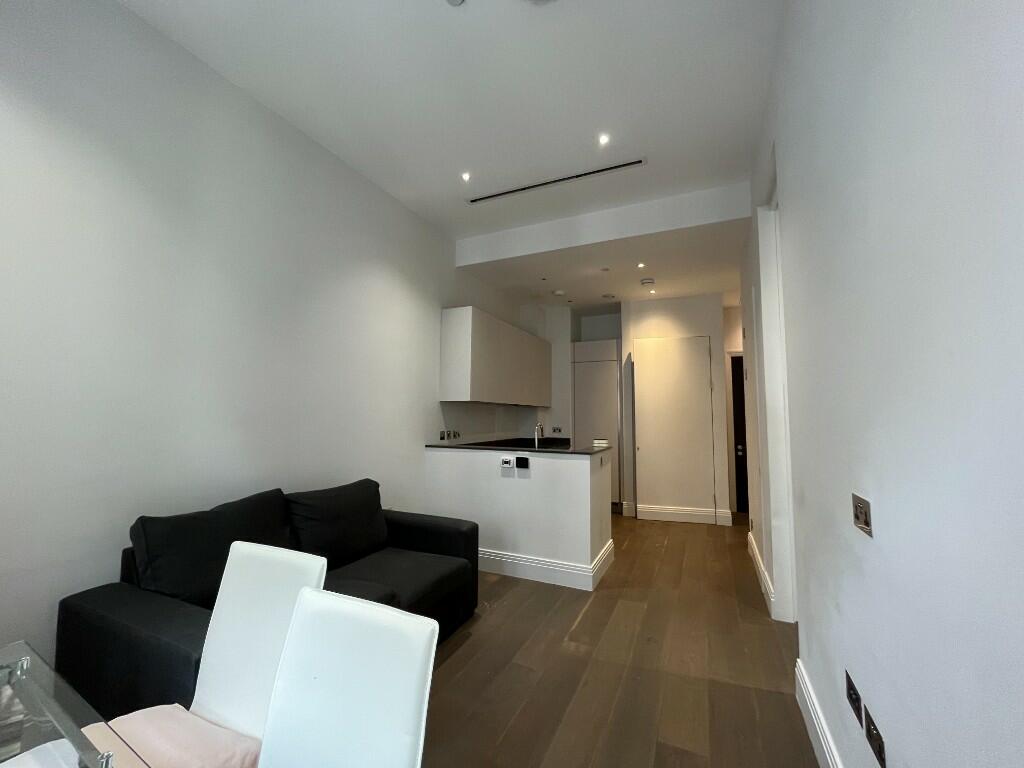 Flat 10,122-125Chancery Lane, London, WC2A