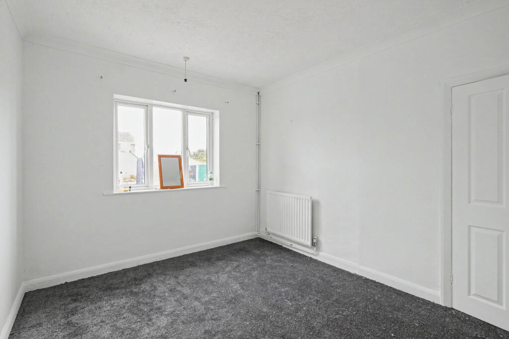 House in Portsmouth - View 5