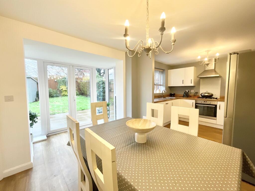 Hollingworth Close, Yarnfield, ST15 photo 3