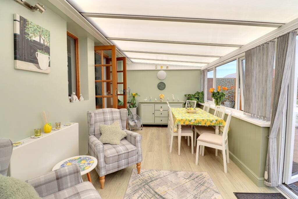 Sunnymead Drive, Waterlooville - View 2