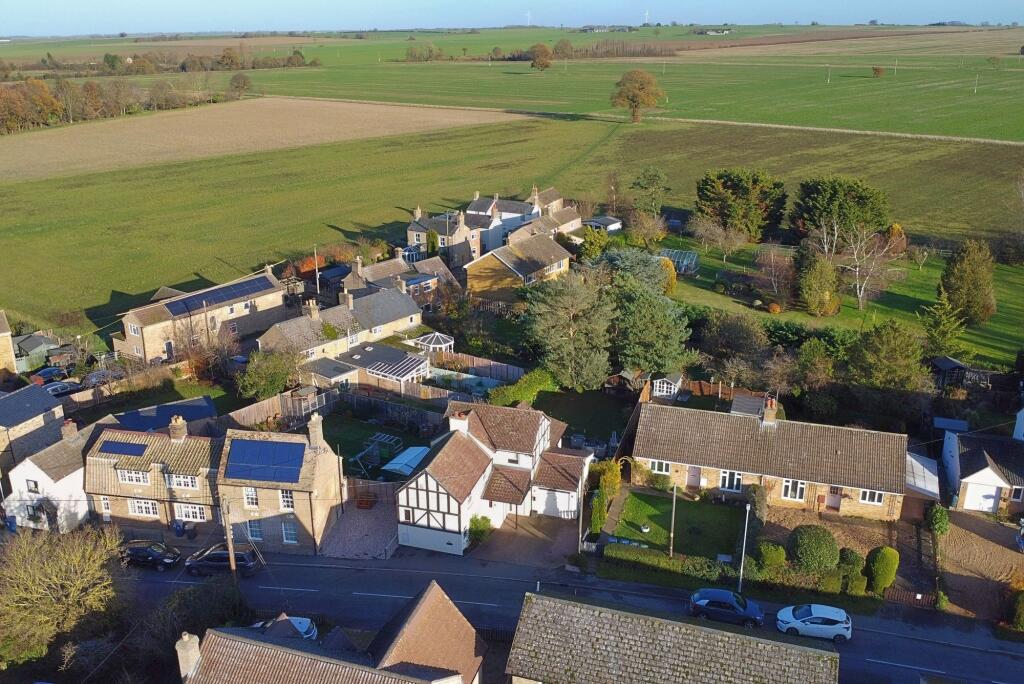Graveley Road, Offord D'arcy, PE19 photo 2